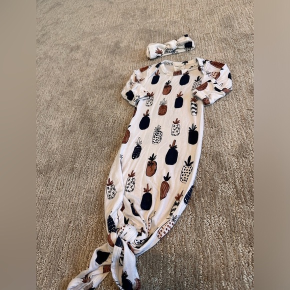 Spearmint Love Bamboo Plant Lovers Knotted Gown and Matching Headband Set - Picture 2 of 7